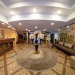 Seasons Hotell