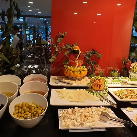 올 시즌 호텔 4*