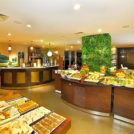 Seasons 4* Estambul