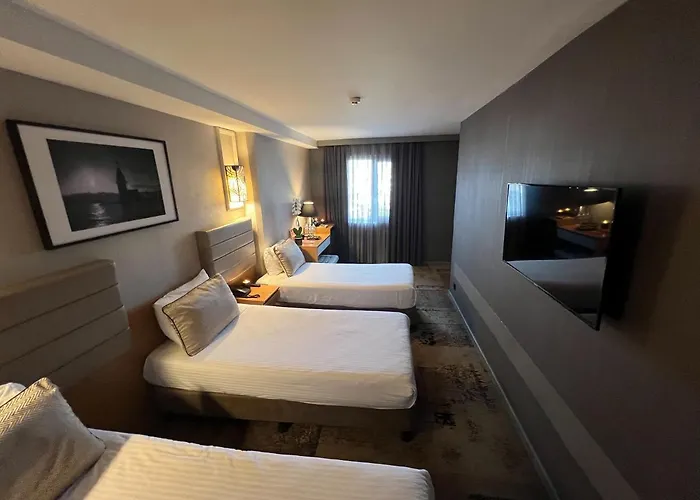 Seasons Стамбул