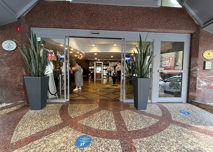 Seasons 4* Стамбул