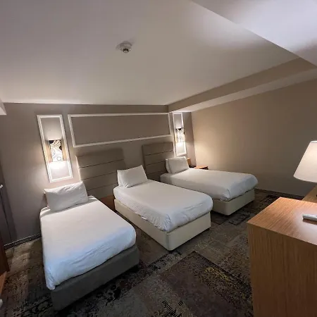 Hotel Seasons 4*
