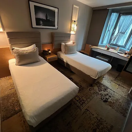 Hotel Seasons Istanbul