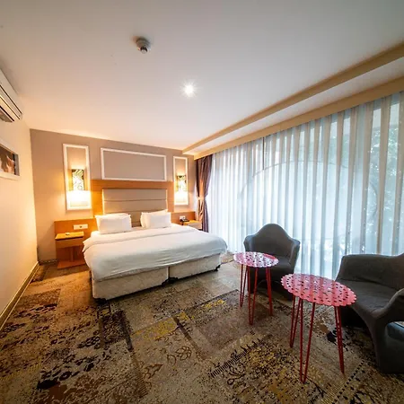 أول سيزونز 4* اسطنبول