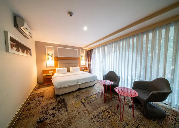 Seasons 4* Стамбул